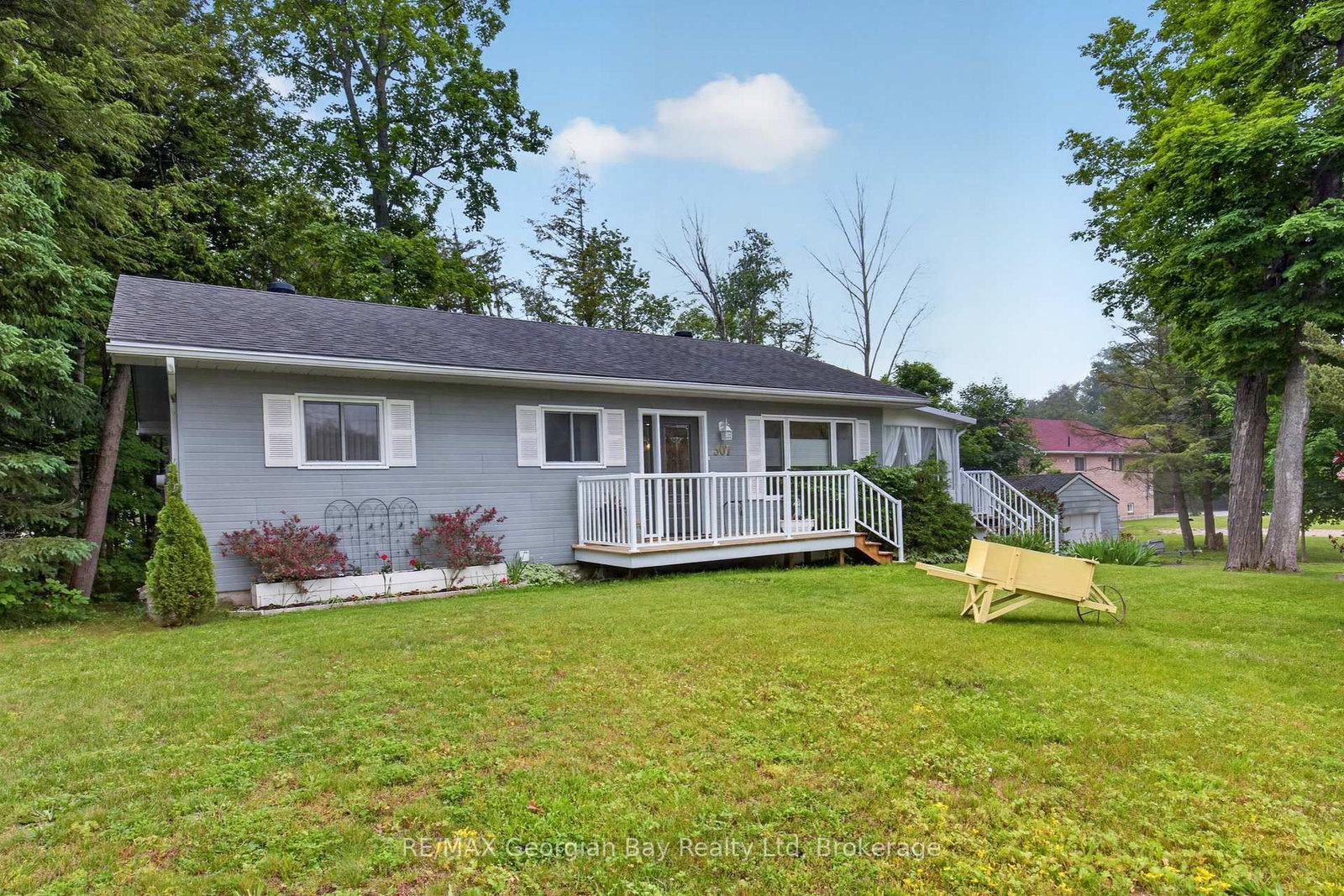 307 Balm Beach Road W • Tiny, ON photo 1