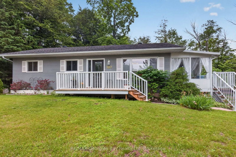 307 Balm Beach Road W