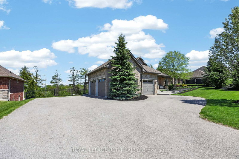 78 Glenhuron Drive
