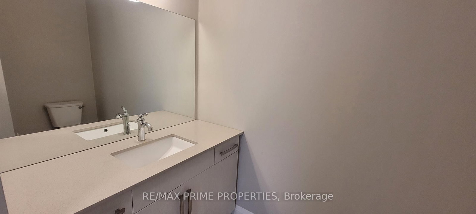 88C Clapperton Street • Barrie, ON photo 11