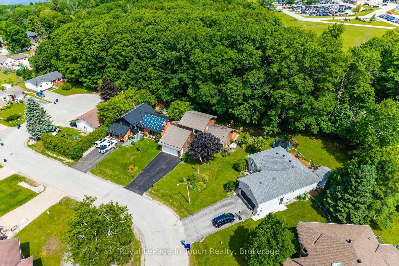 13 Hallen Drive • Penetanguishene, ON photo 46