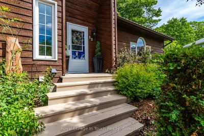 13 Hallen Drive • Penetanguishene, ON photo 9