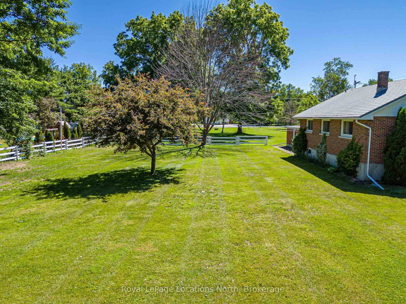 2 Buist Street • Clearview, ON photo 35