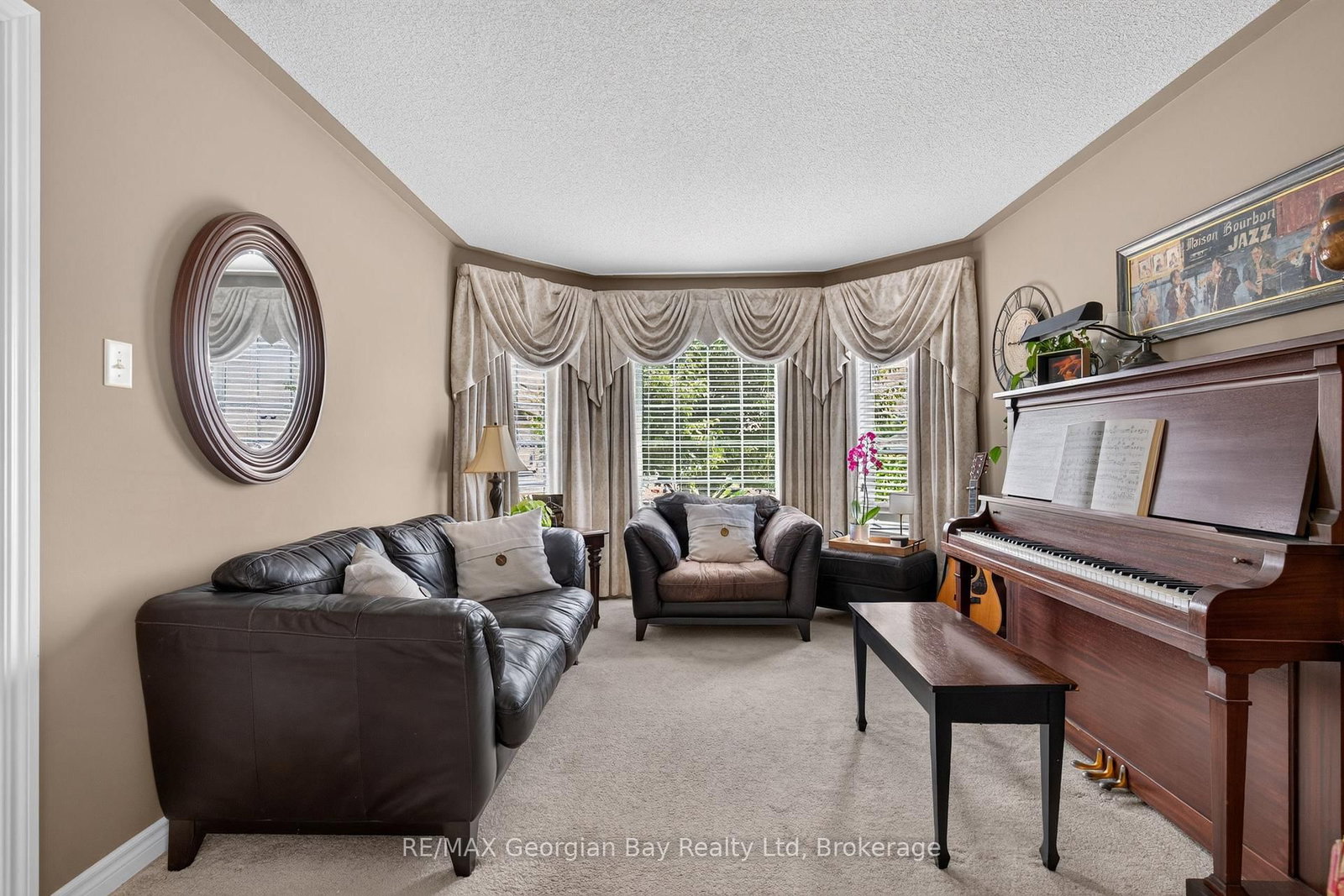 400 Keller Drive • Midland, ON photo 4