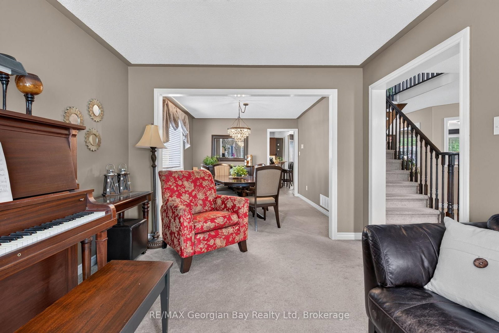 400 Keller Drive • Midland, ON photo 5