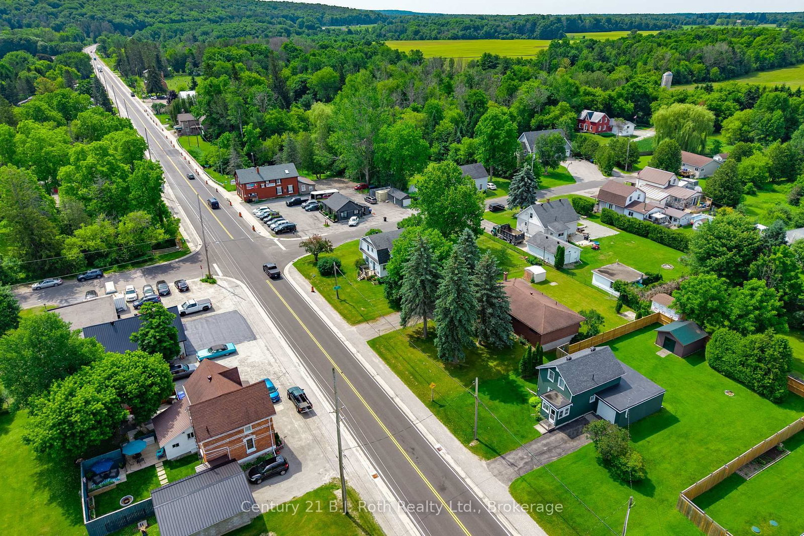8240 93 Highway • Tiny, ON photo 33