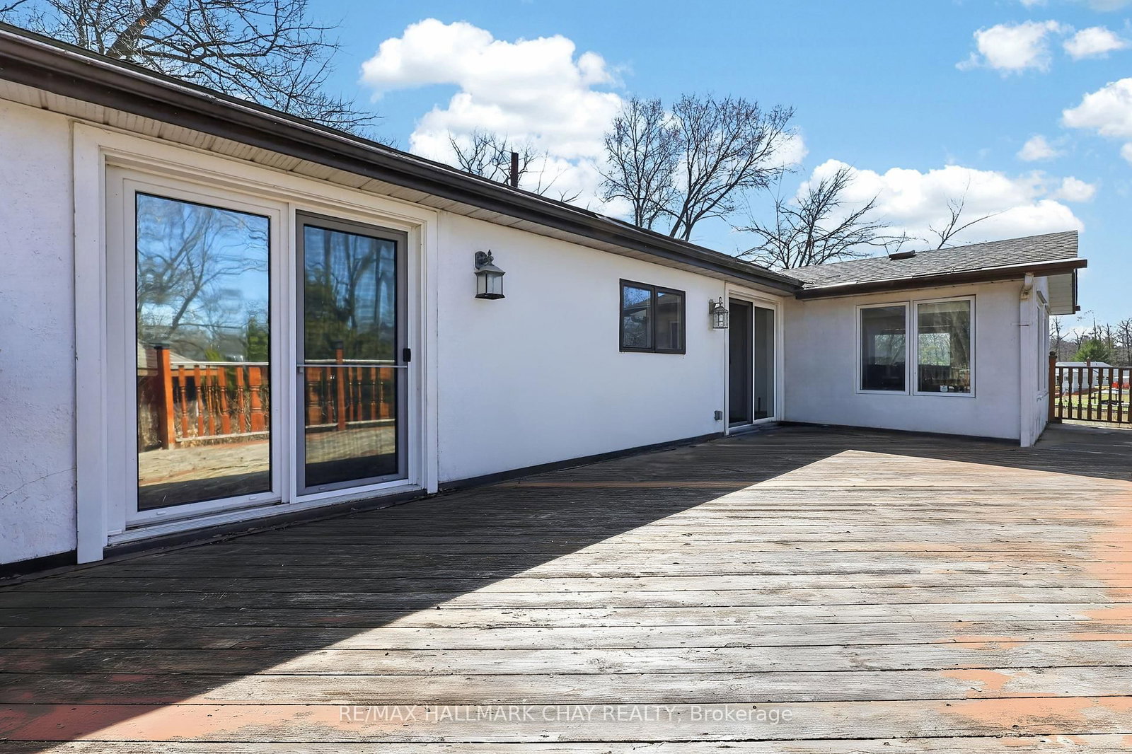 1976 W River Road • Wasaga Beach, ON photo 29