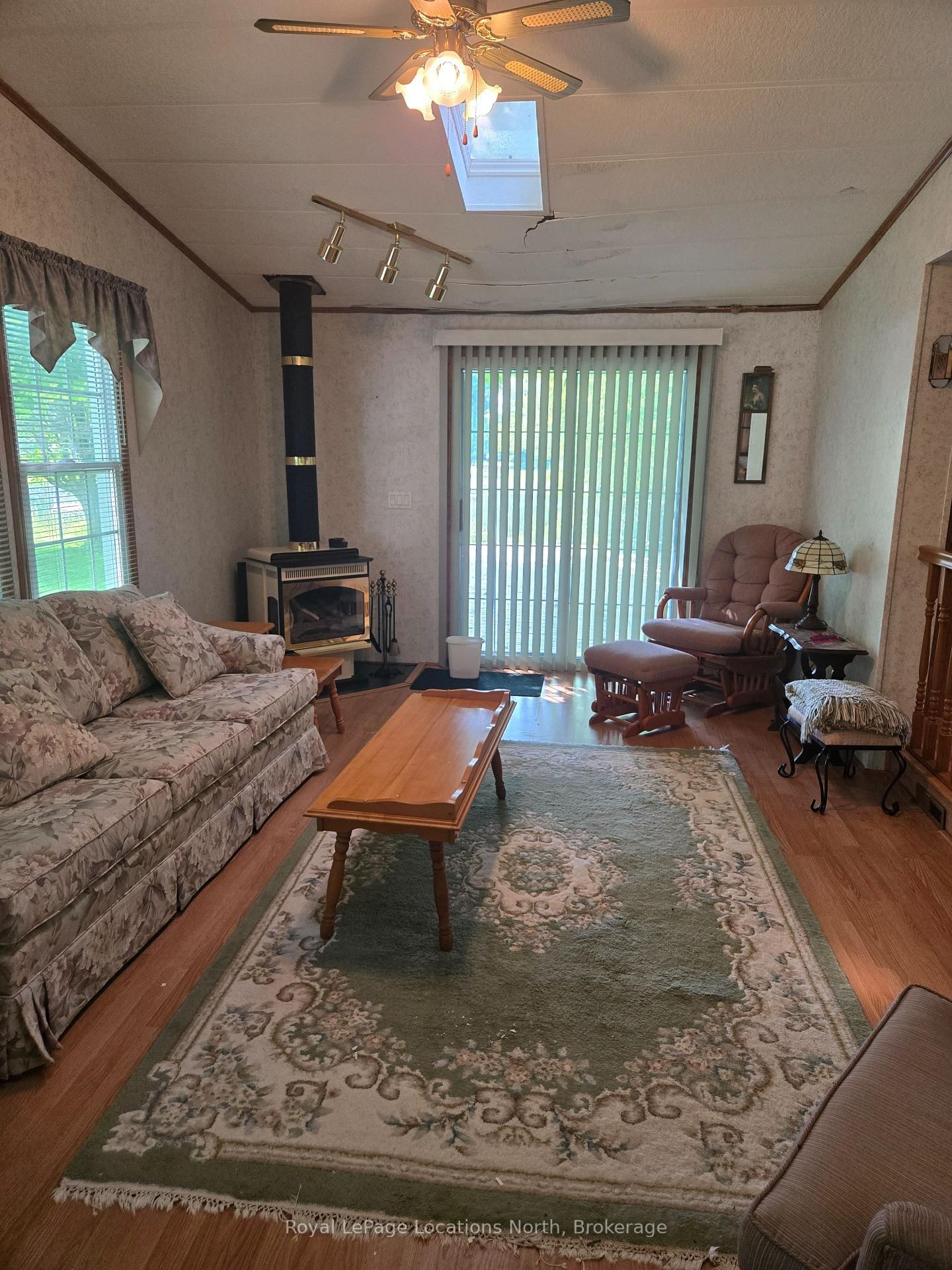 56 The Boardwalk • Wasaga Beach, ON photo 12