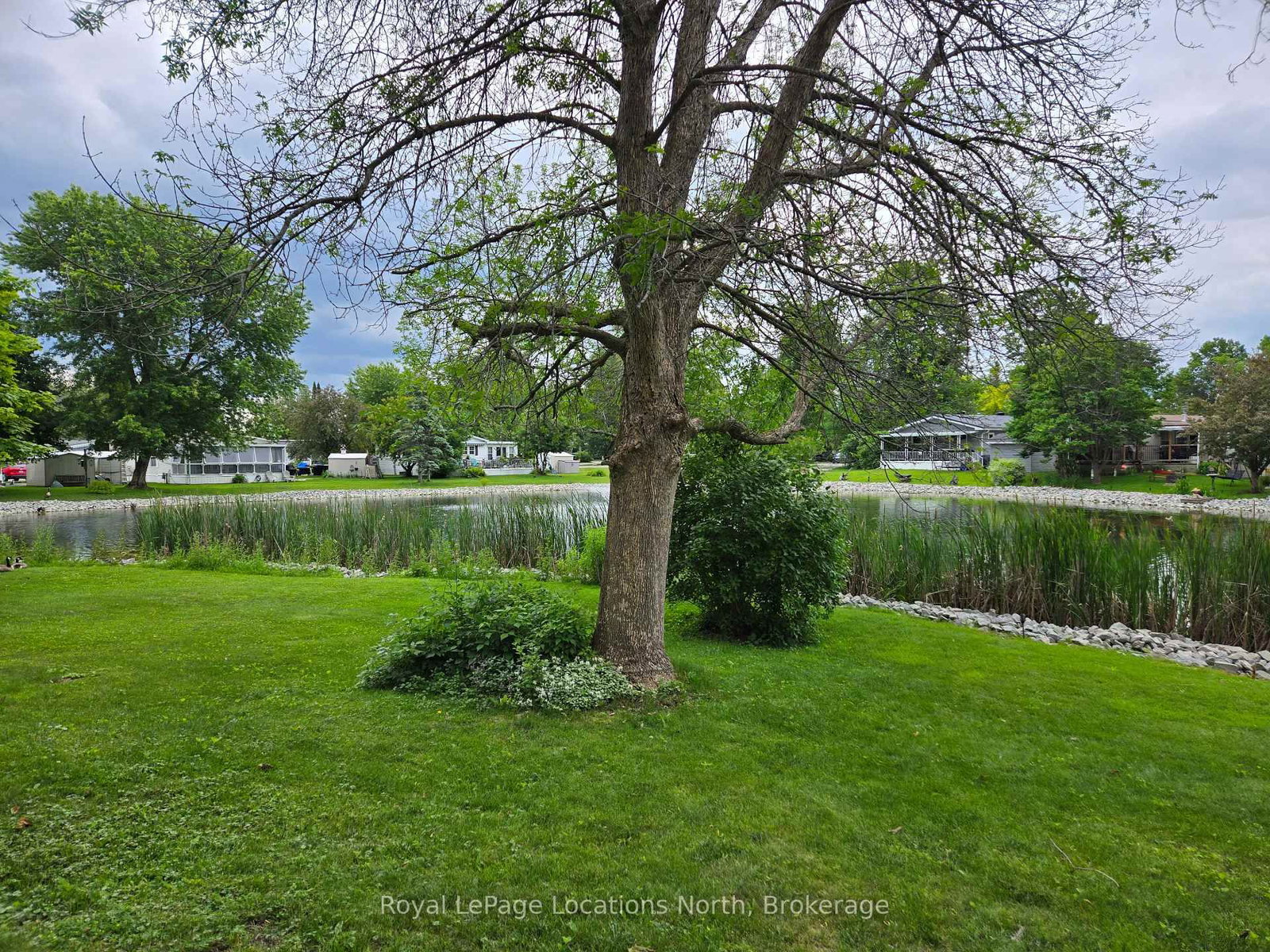 56 The Boardwalk • Wasaga Beach, ON photo 6