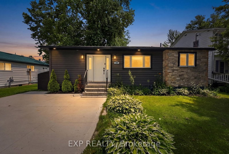 home for sale on 3391 Beachview Avenue S
