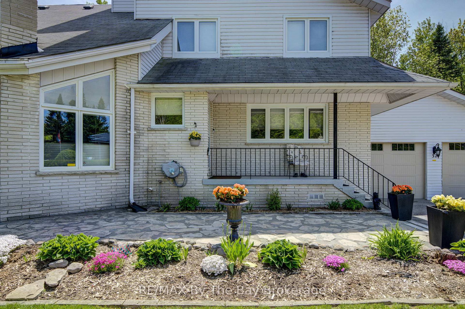 32 Bridlewood Crescent • Wasaga Beach, ON photo 5