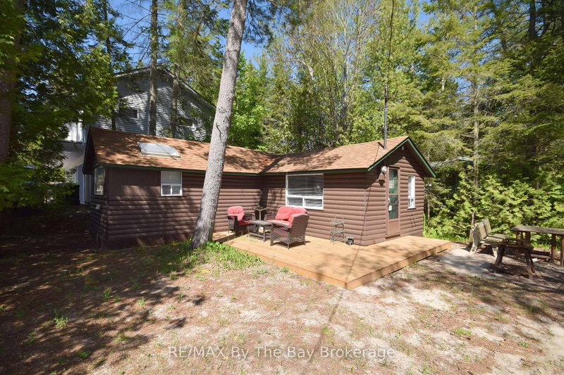 465 Bluewater Lane