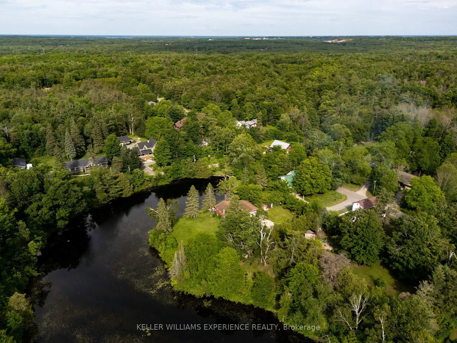 3741 Cedar Rapids Drive • Severn, ON photo 4