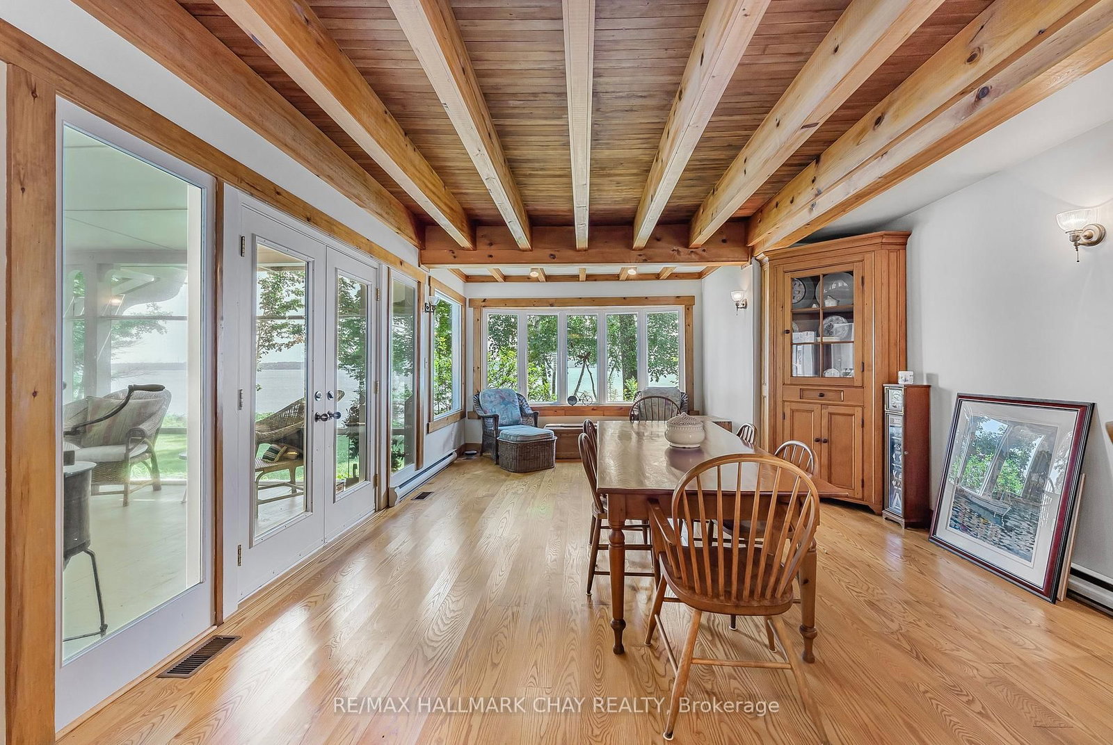 209 Bay Street • Oro-Medonte, ON photo 11