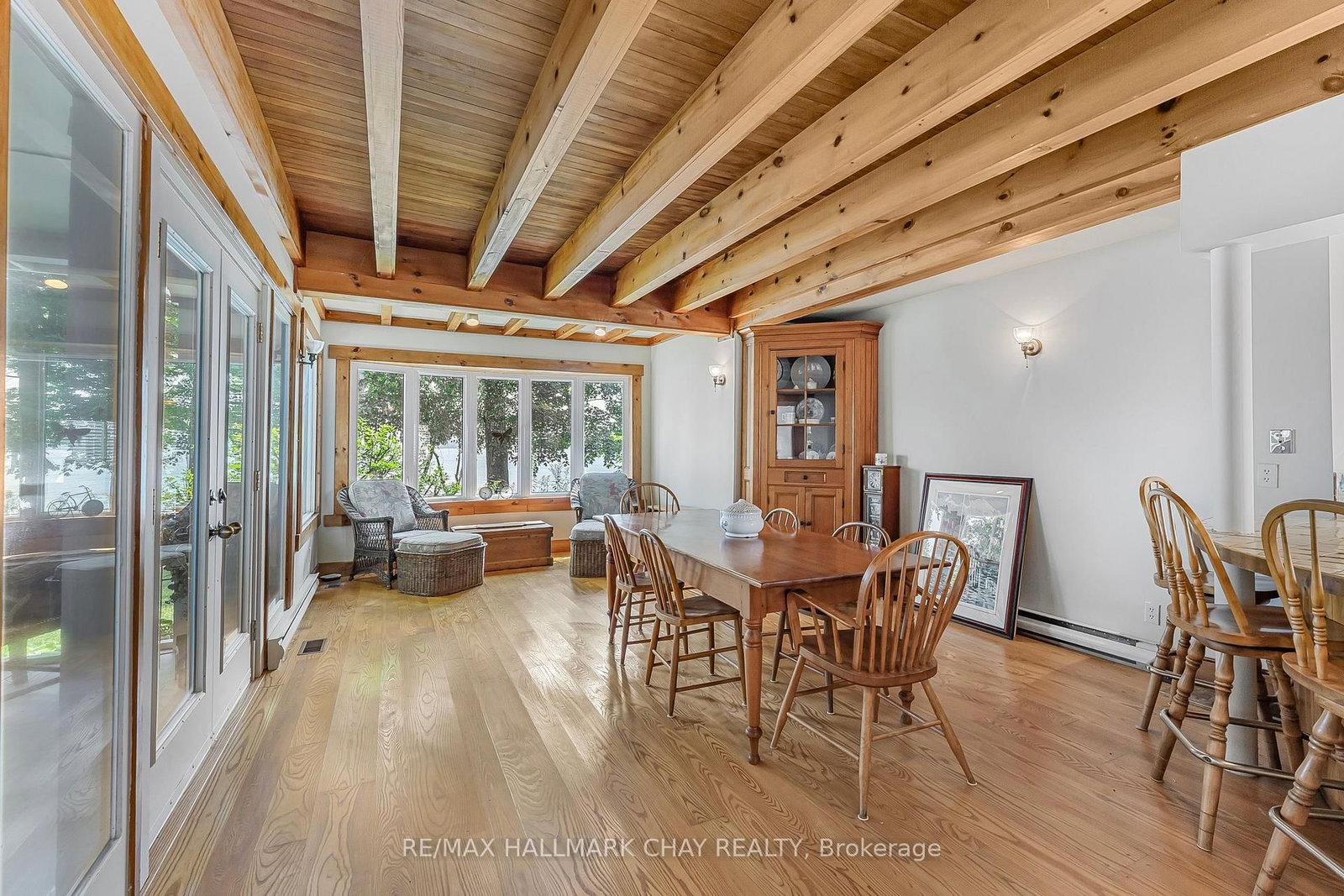 209 Bay Street • Oro-Medonte, ON photo 12
