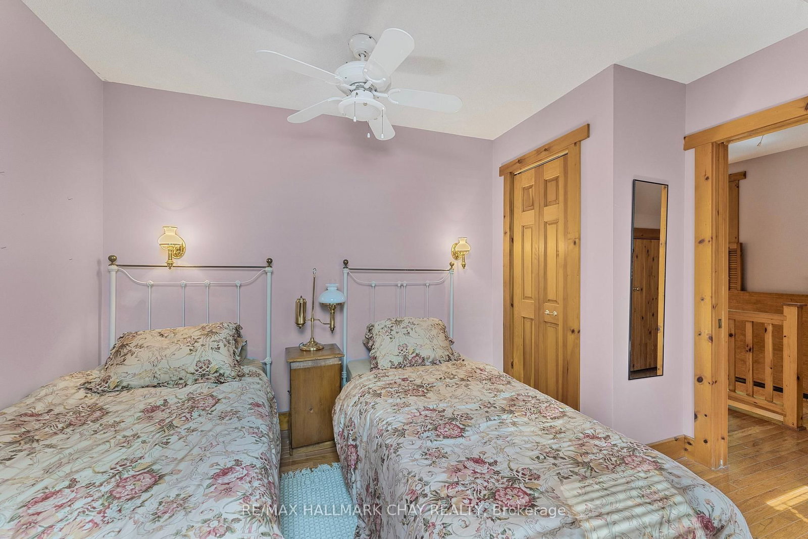 209 Bay Street • Oro-Medonte, ON photo 39