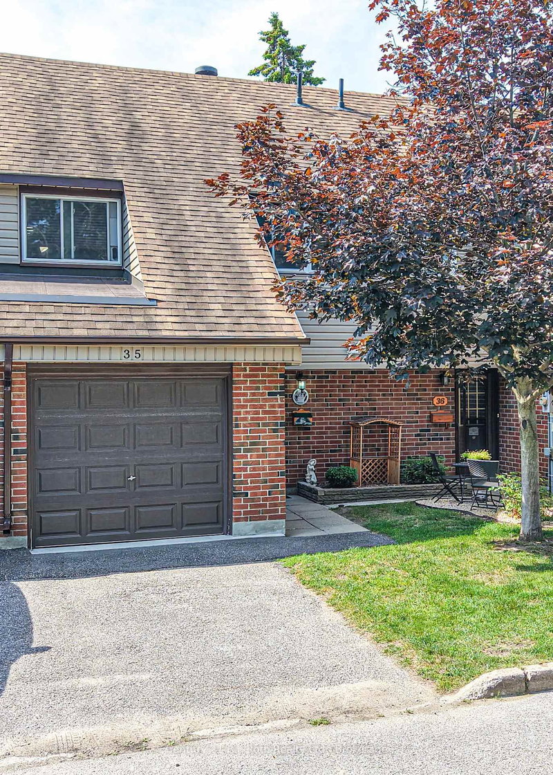 35 - 441 Barrie Road