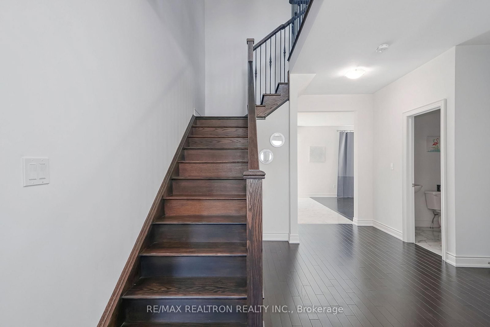 19 Middleton Drive • Wasaga Beach, ON photo 11
