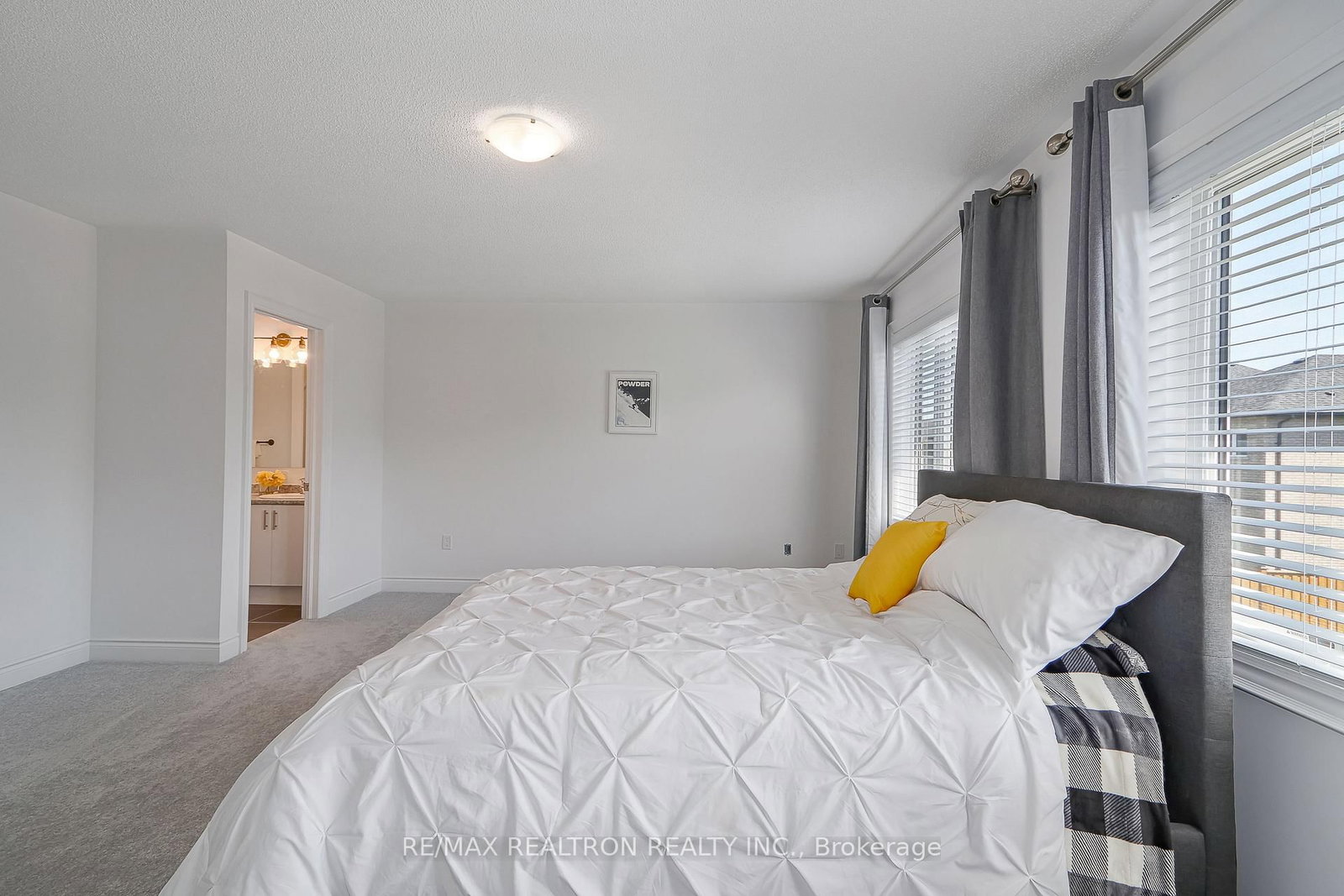 19 Middleton Drive • Wasaga Beach, ON photo 18