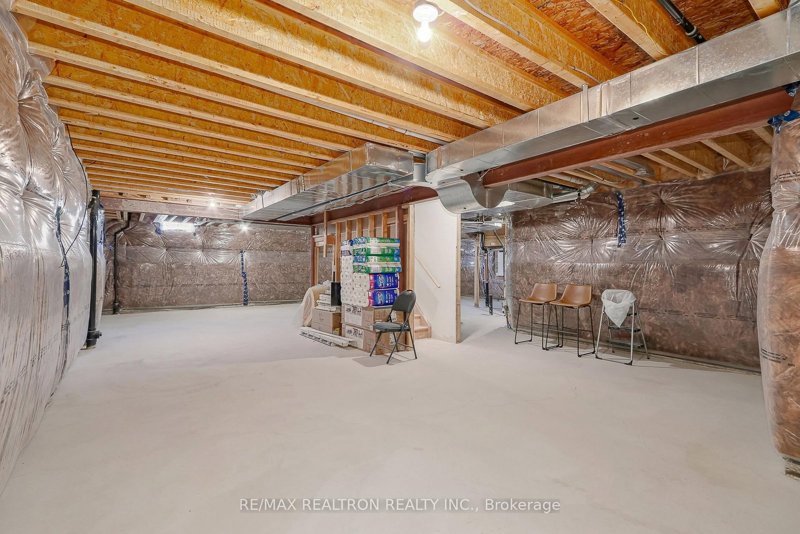19 Middleton Drive • Wasaga Beach, ON photo 33