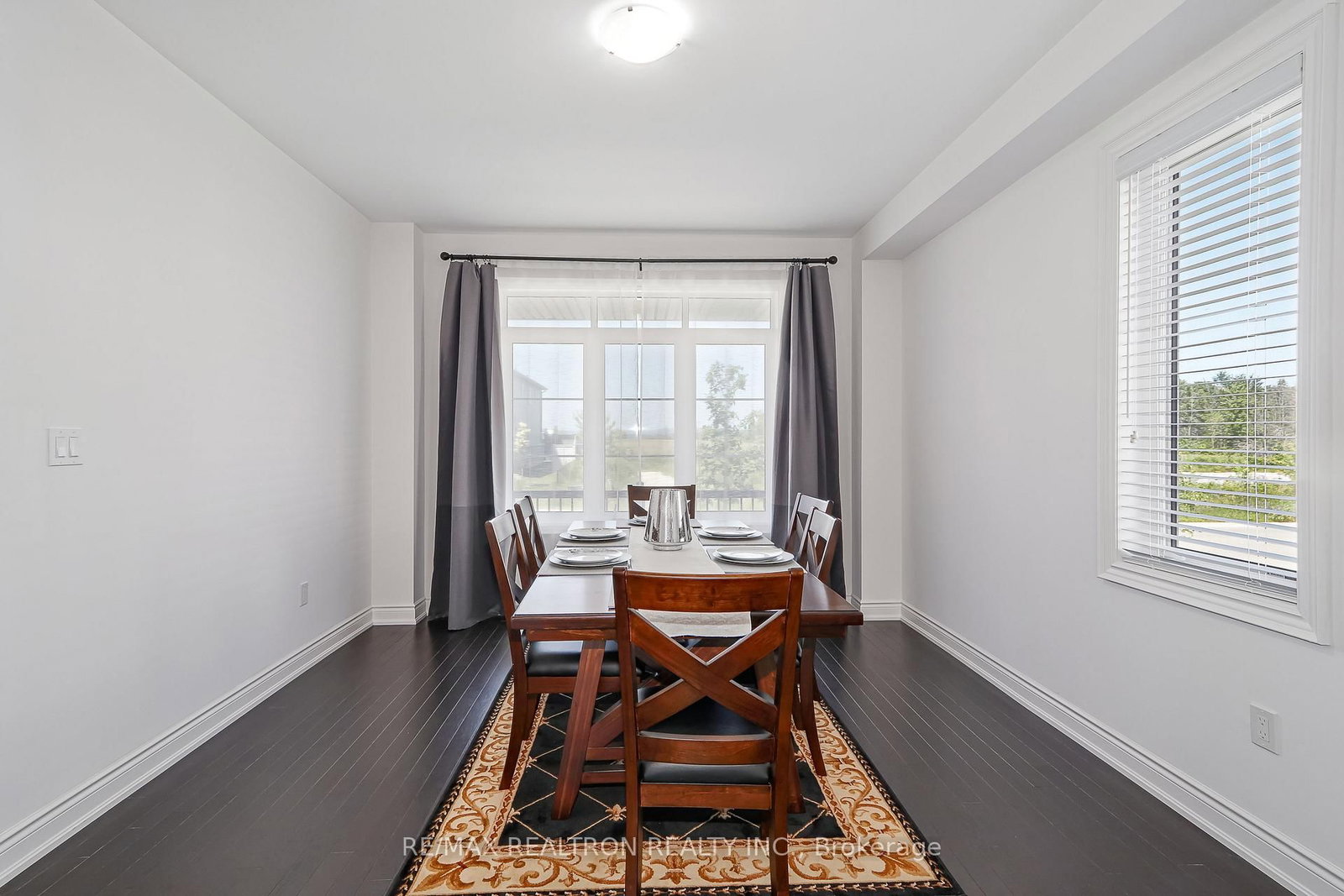 19 Middleton Drive • Wasaga Beach, ON photo 9
