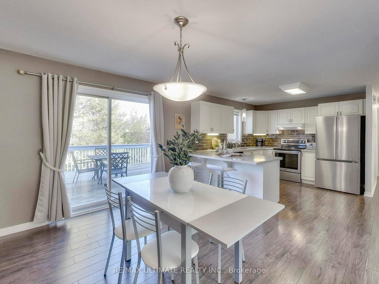 71 61st Street S • Wasaga Beach, ON photo 16