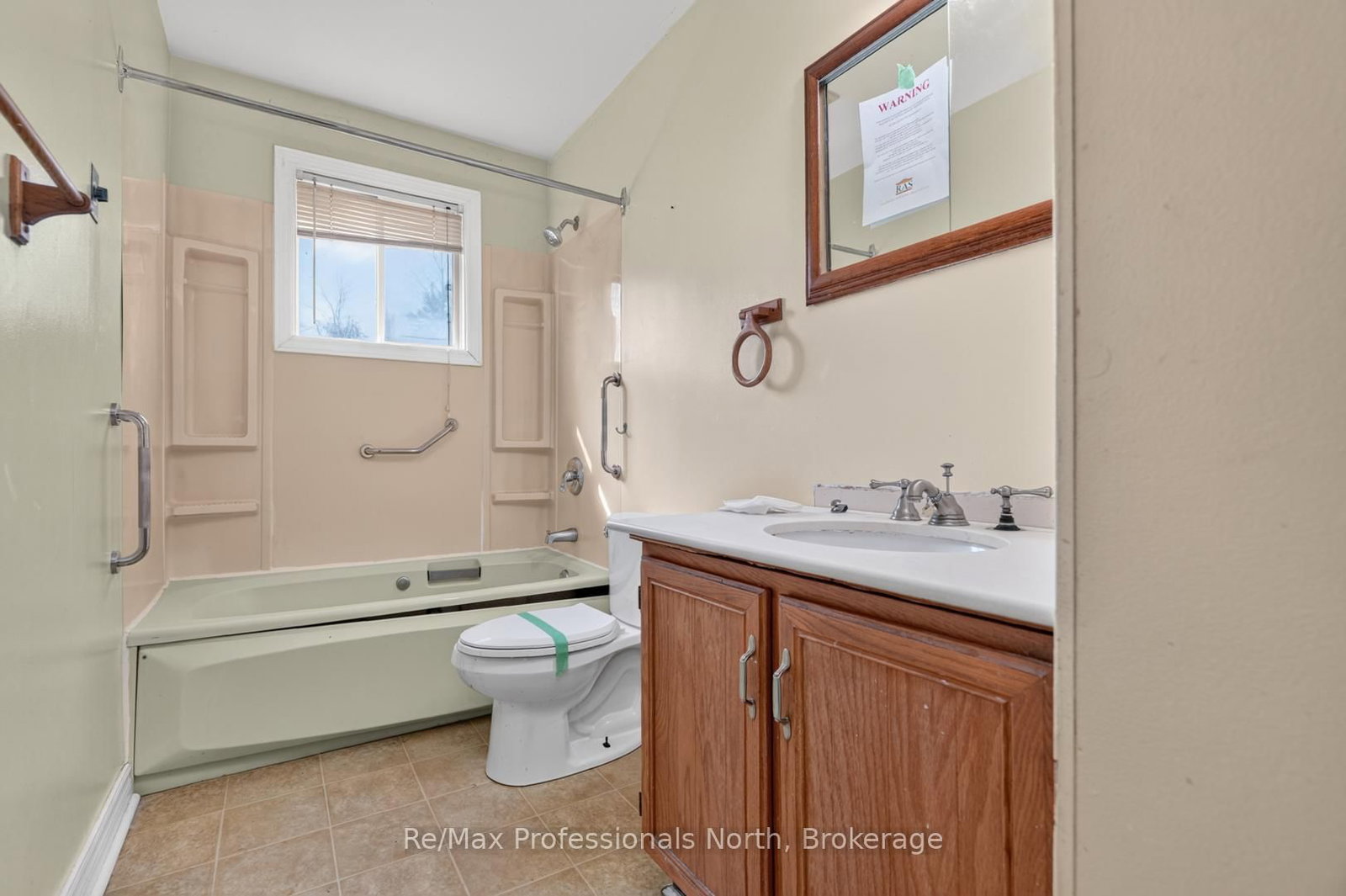 232 Shannon Street • Orillia, ON photo 14