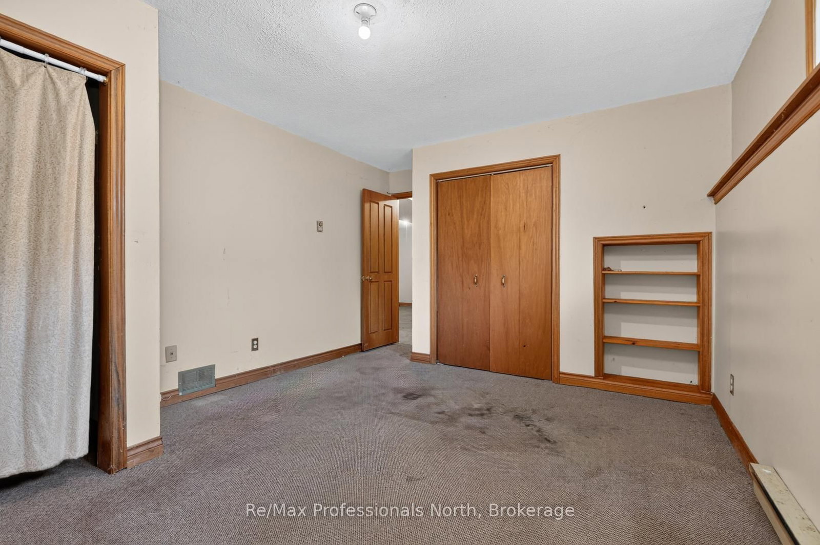 232 Shannon Street • Orillia, ON photo 19