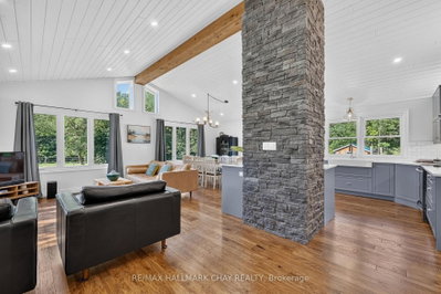 1288 S 15/16 Sunnidale Side Road • Clearview, ON photo 4