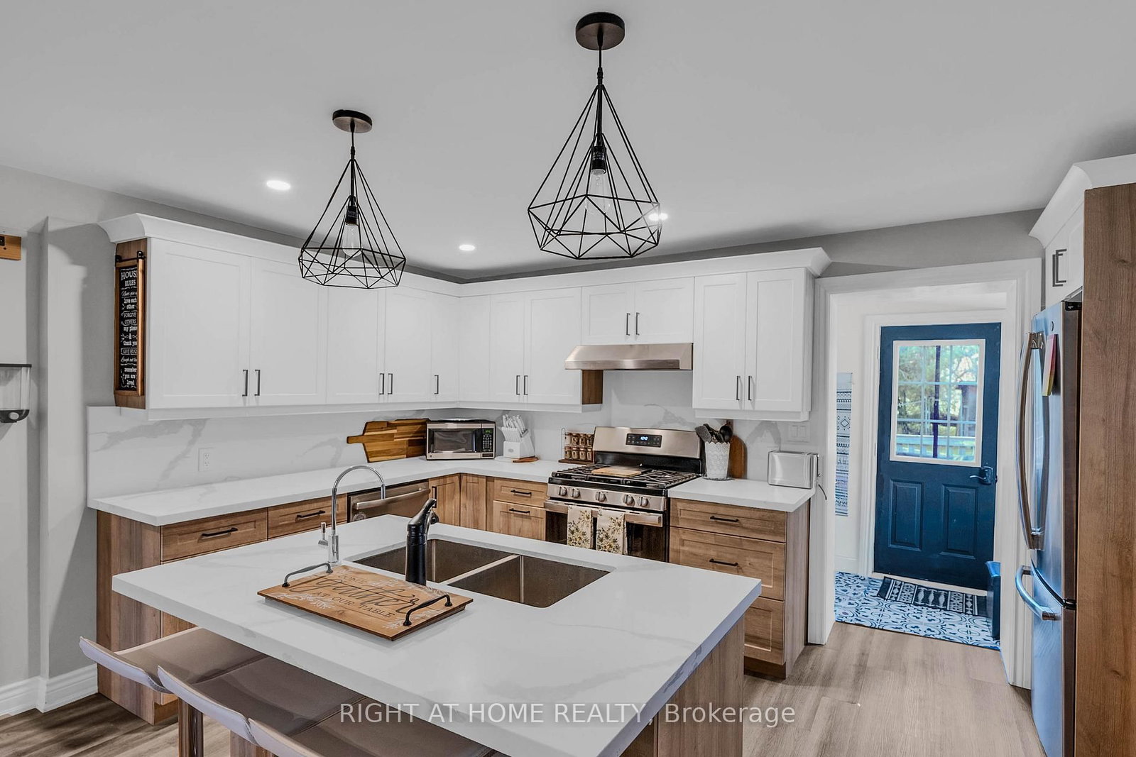 2834 W County Road 124 Road • Clearview, ON photo 21