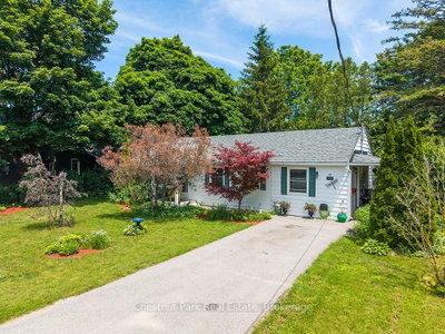 333 Oak Street • Collingwood, ON photo 2