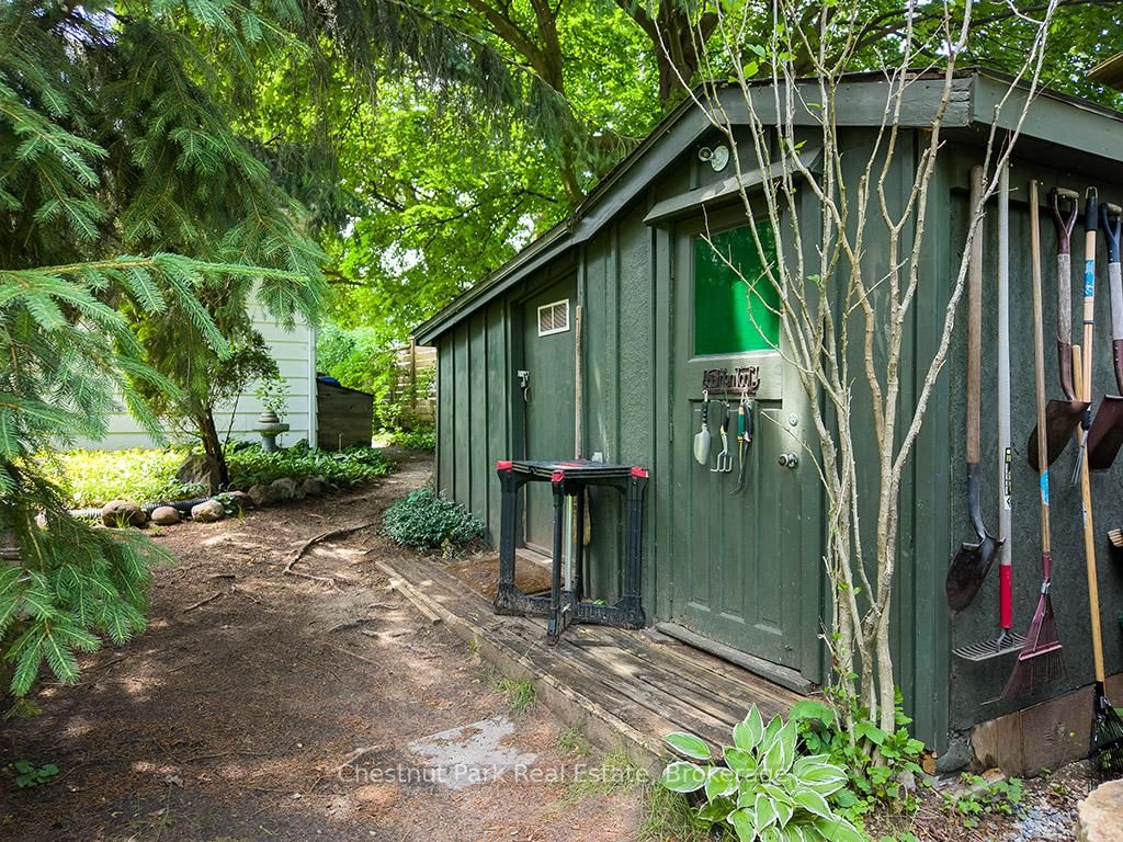 333 Oak Street • Collingwood, ON photo 34