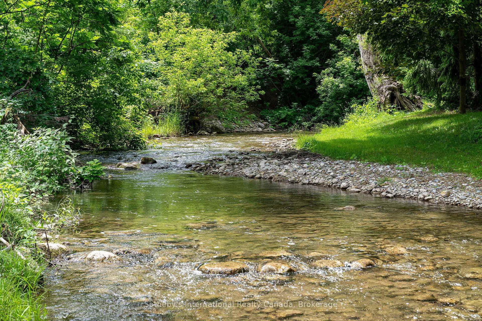640 Mountain Road • Collingwood, ON photo 4