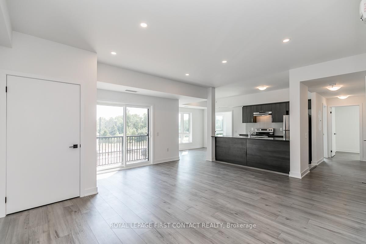 8 Culinary Lane • #101 • Barrie, ON photo 3