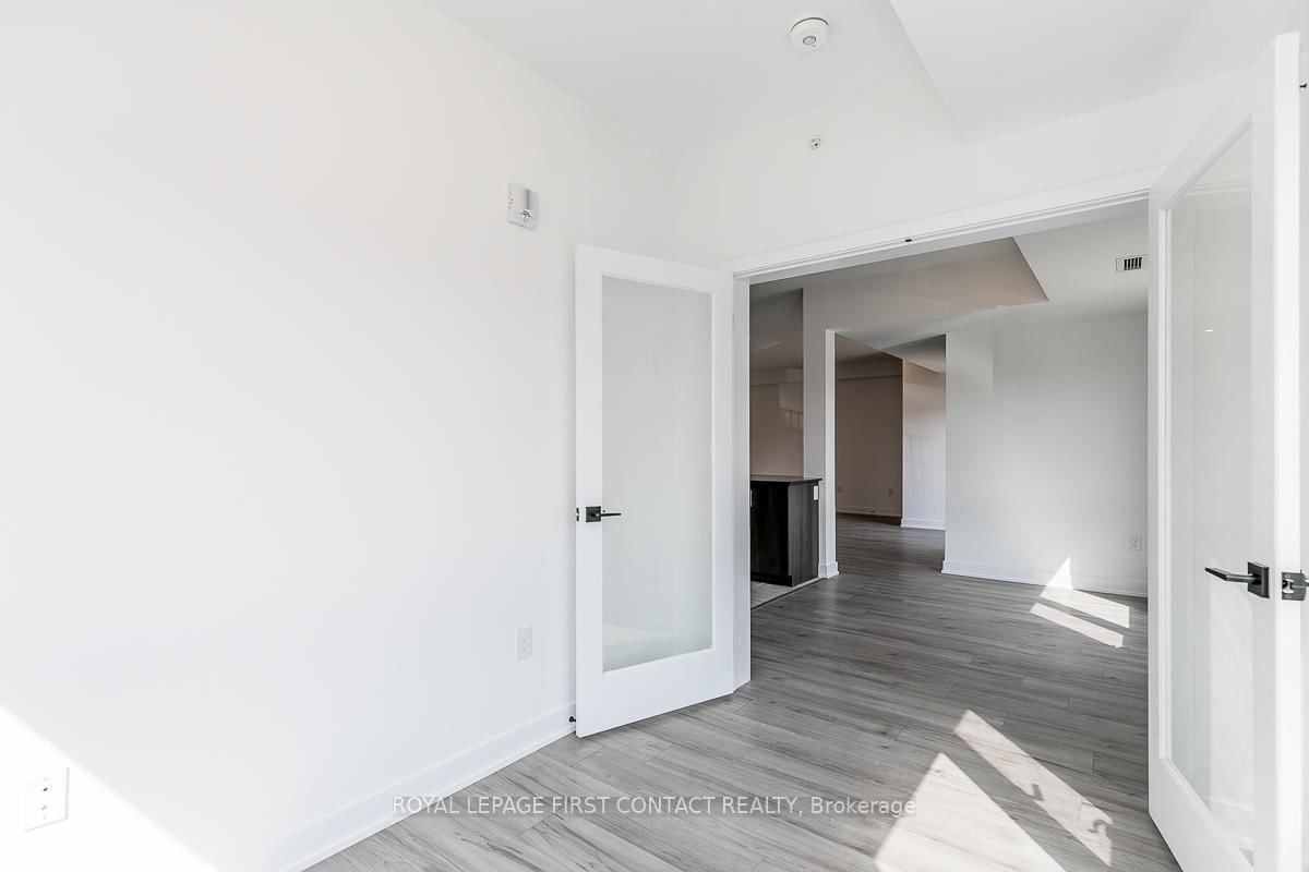 8 Culinary Lane • #101 • Barrie, ON photo 6