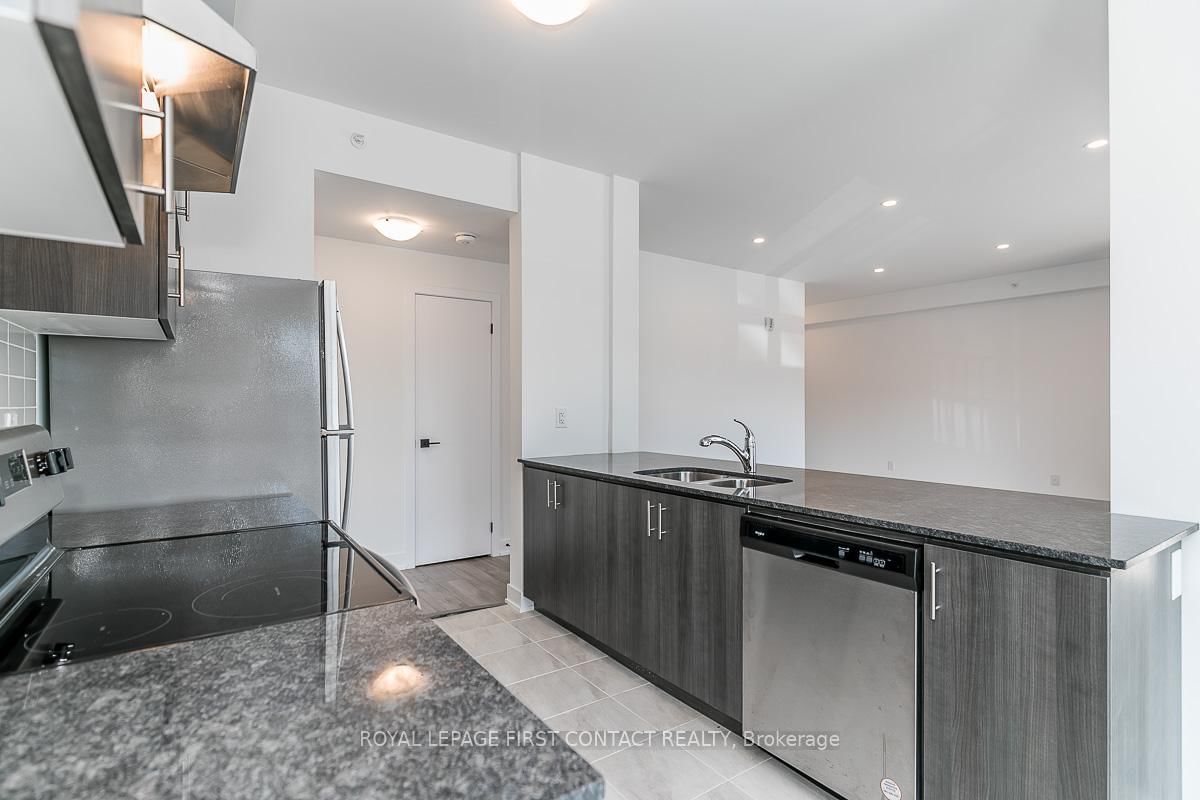 8 Culinary Lane • #101 • Barrie, ON photo 9