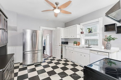 117 Elm Street • Collingwood, ON photo 8