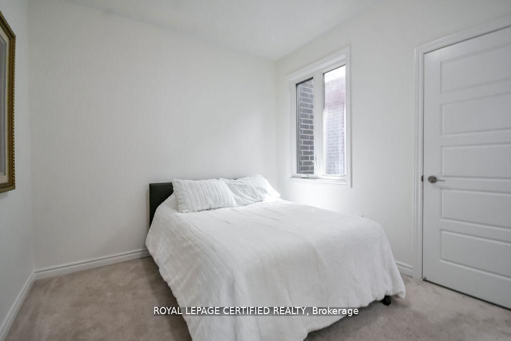 58 Shepherd Drive • Barrie, ON photo 22