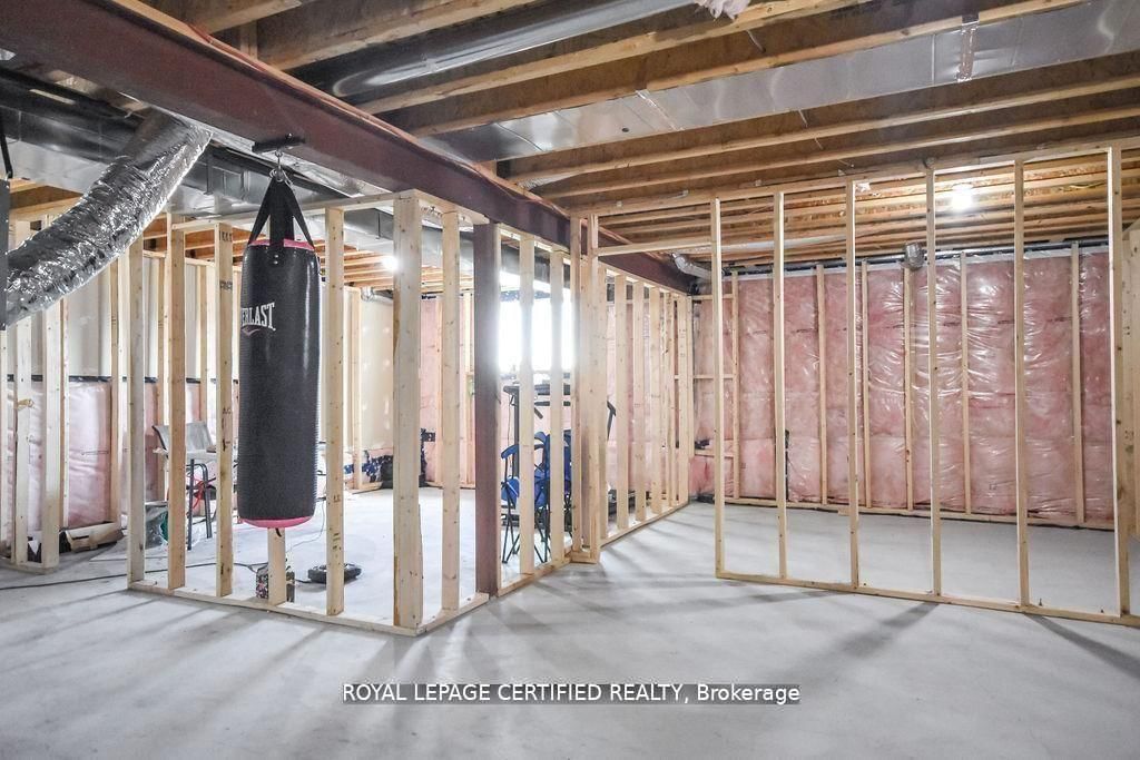 58 Shepherd Drive • Barrie, ON photo 38