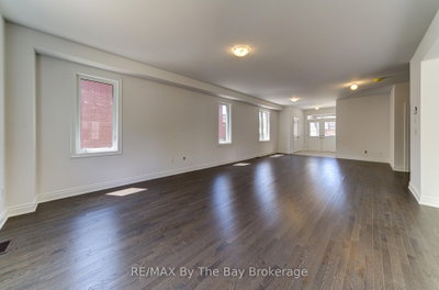 3 Misty Ridge Road • Wasaga Beach, ON photo 9
