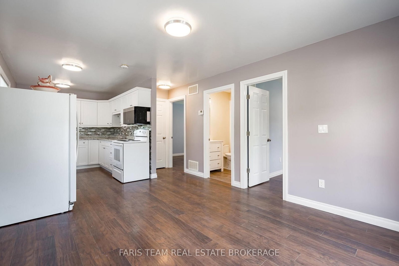 275 Gill Street • Orillia, ON photo 23