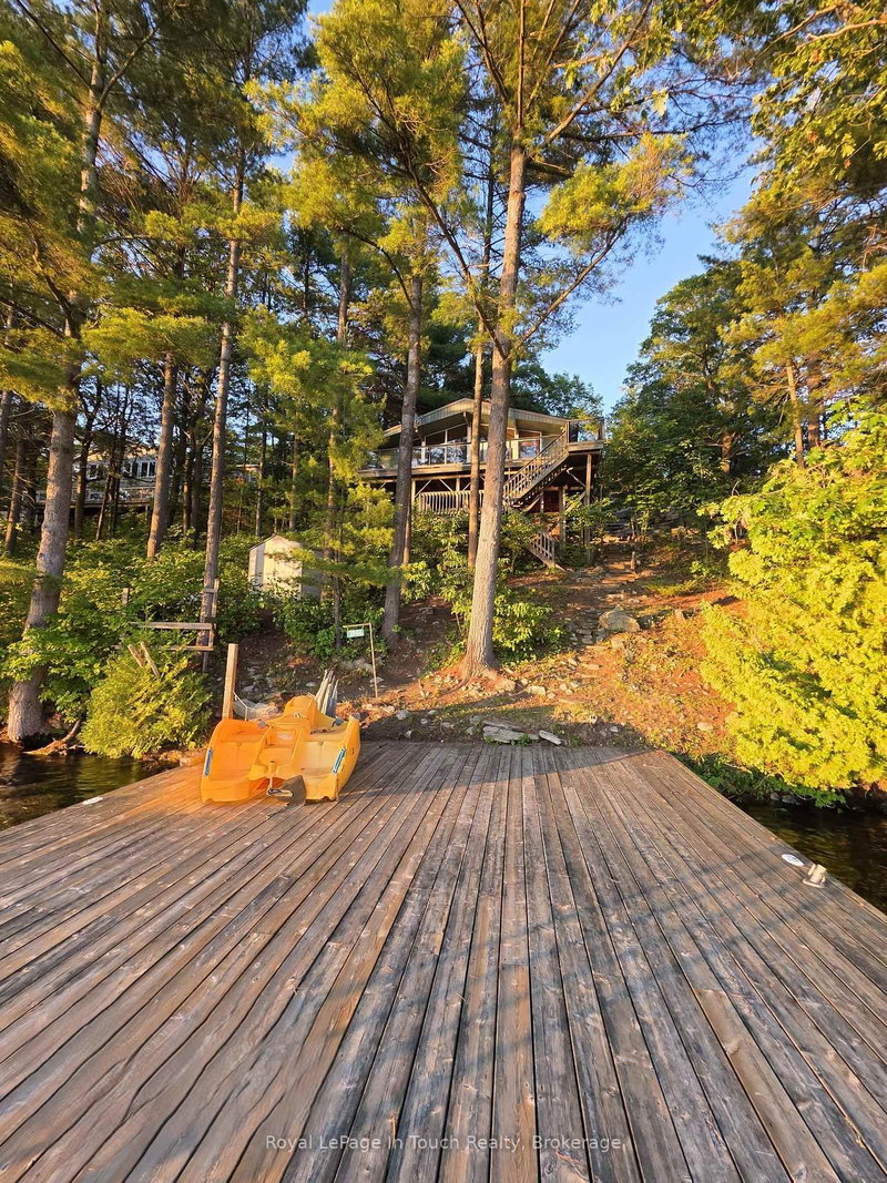 3946 East Shore Rd, Severn, Ontario