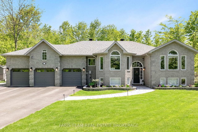 1 Pineview Drive