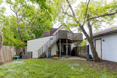 4 East Street • Barrie, ON photo 7