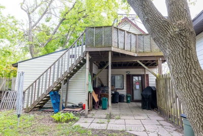 4 East Street • Barrie, ON photo 8