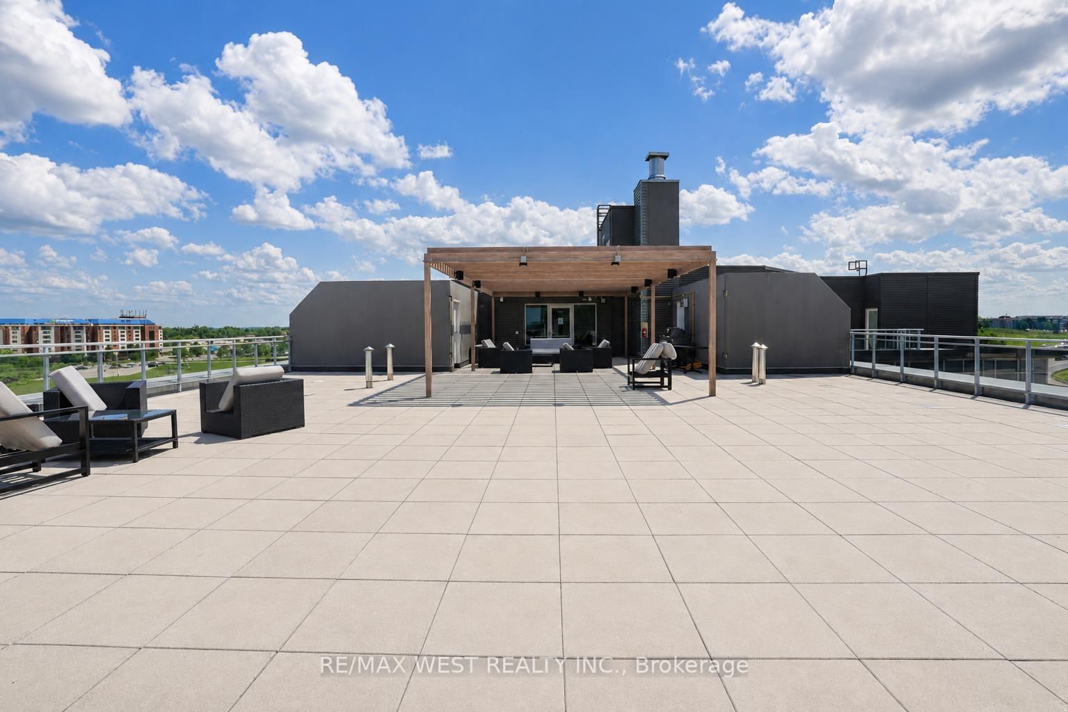 58 Lakeside Terrace • #216 • Barrie, ON photo 10