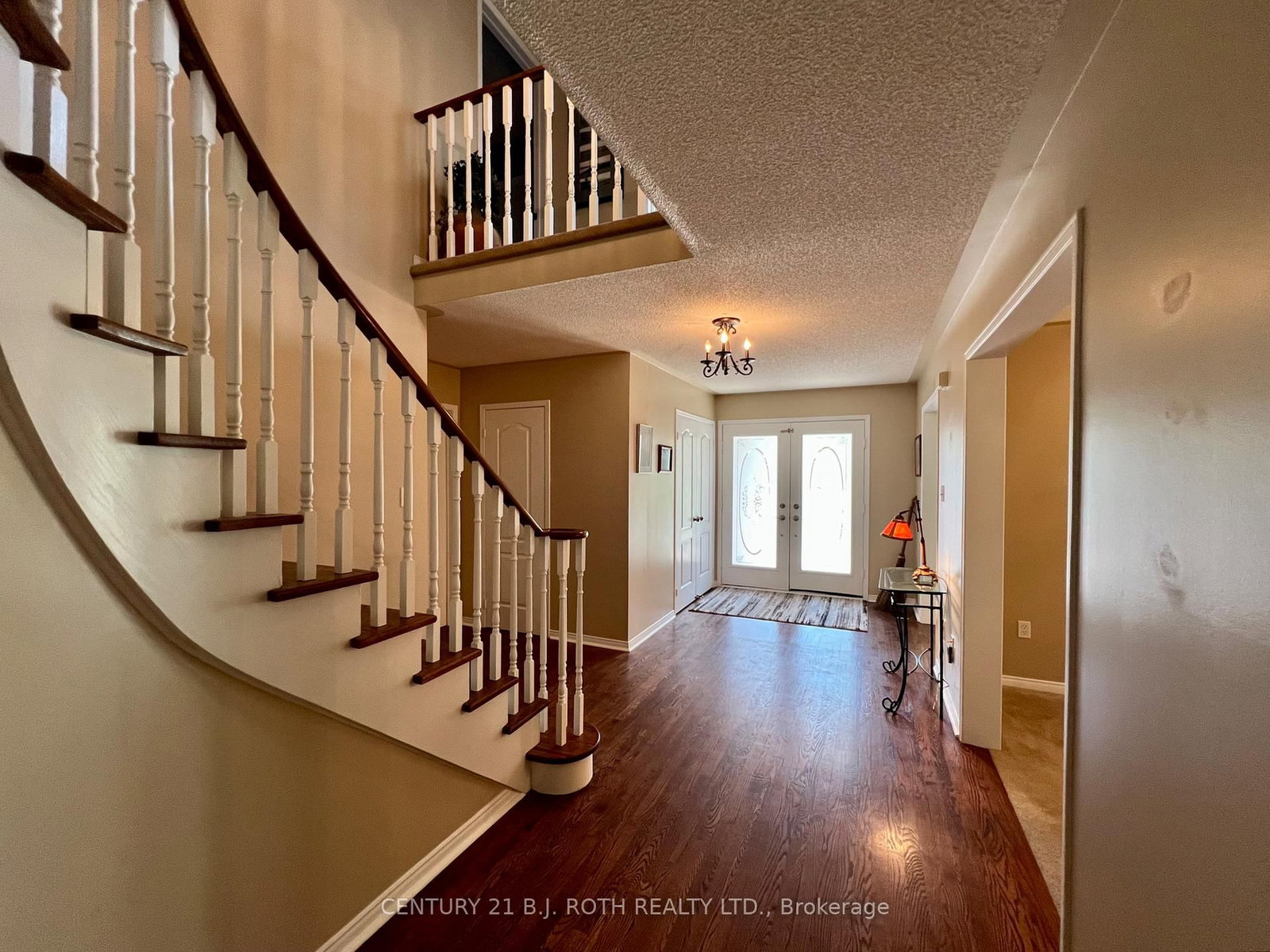 47 Looker Drive • Barrie, ON photo 18