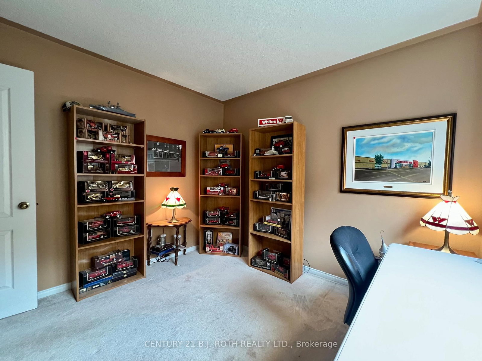 47 Looker Drive • Barrie, ON photo 21