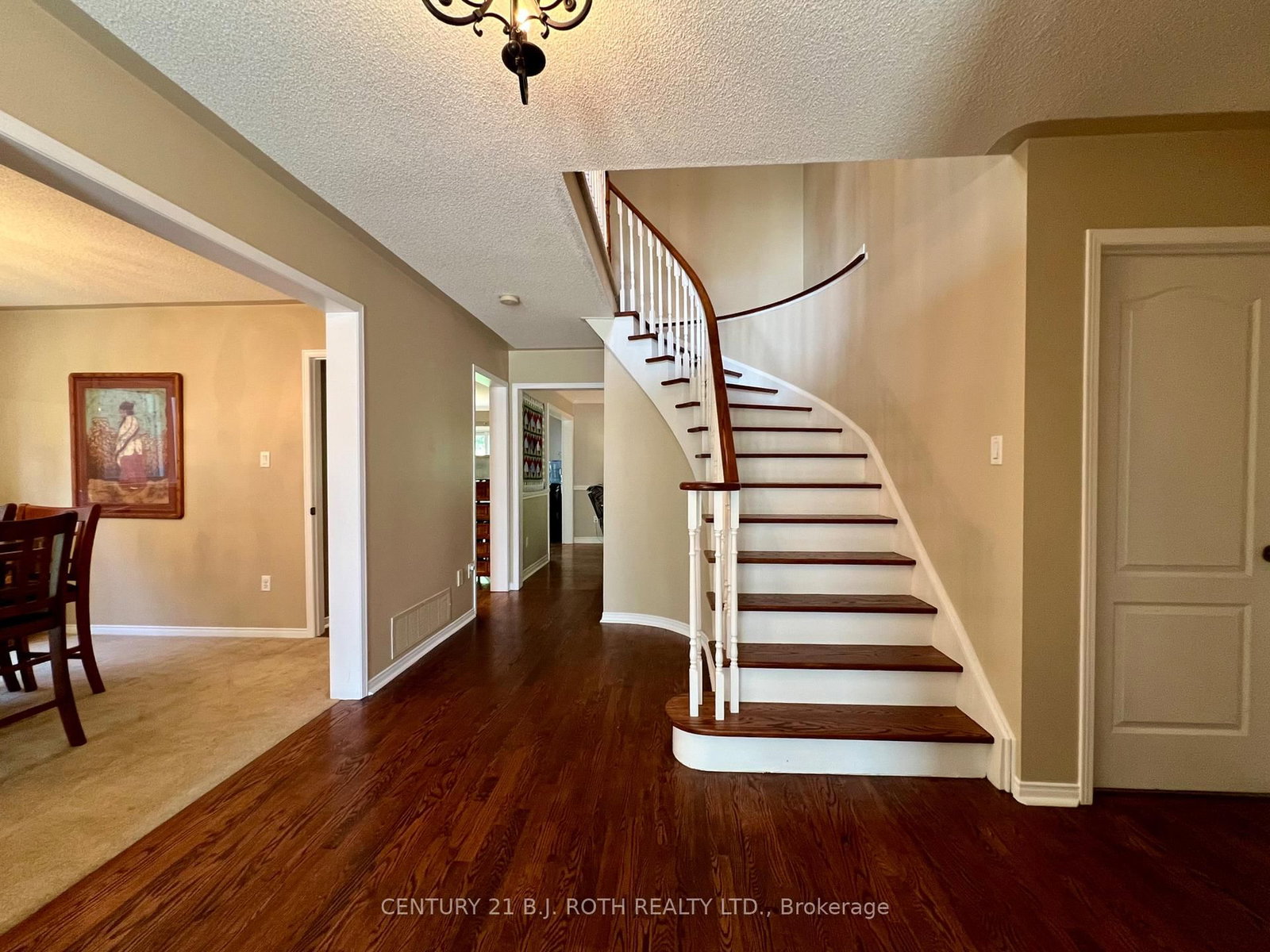 47 Looker Drive • Barrie, ON photo 25