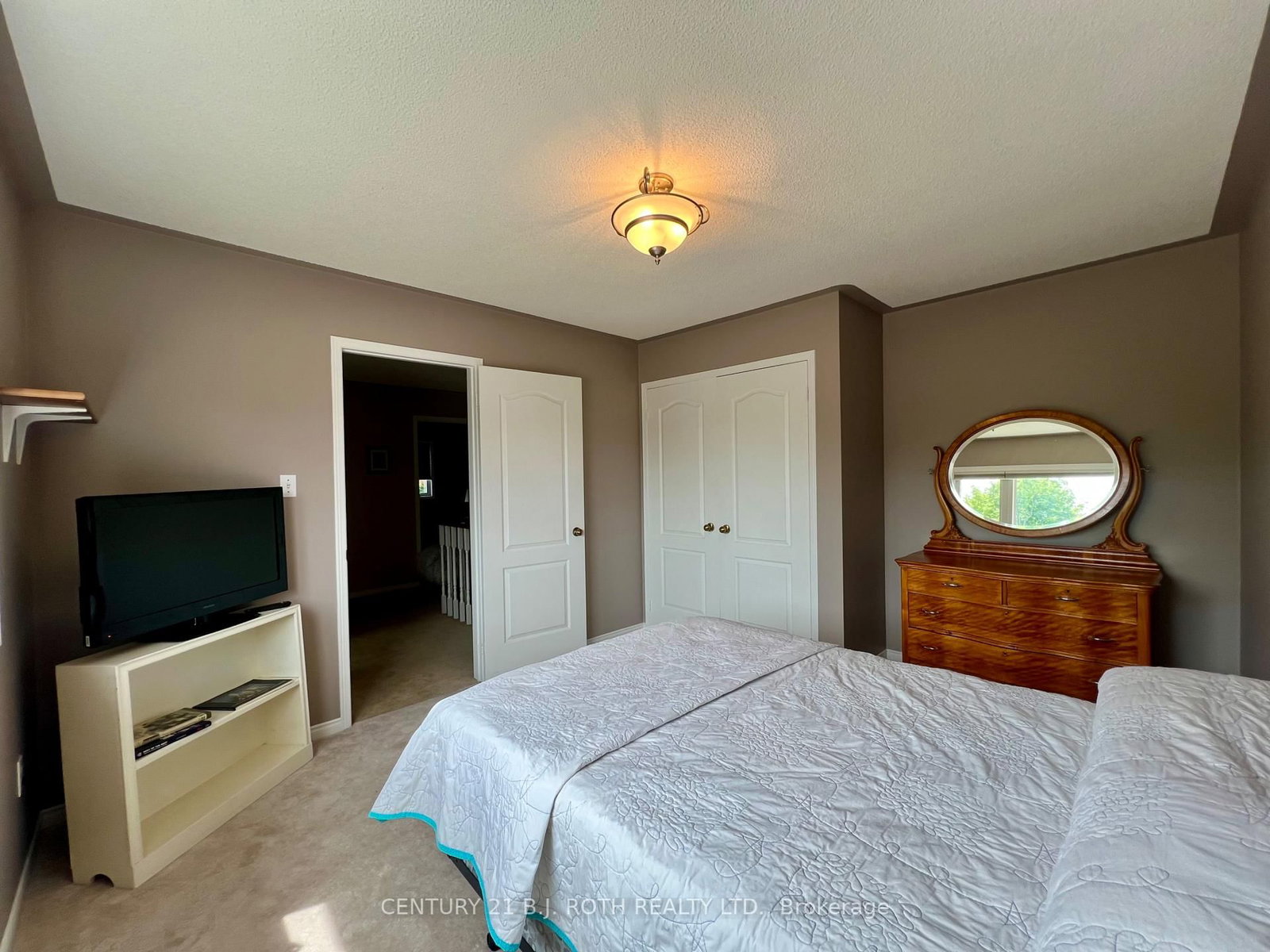 47 Looker Drive • Barrie, ON photo 38